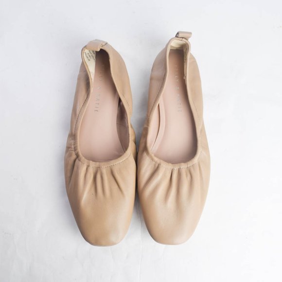 Kelly and Katie Womens 7.5 Nude Beige Nayana Ballet Flat Leather Slip On - Picture 2 of 8